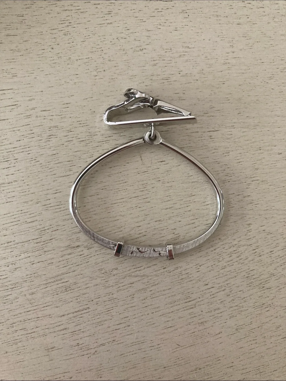 Adjustable Oval Tie Bar